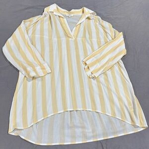 Umgee tunic. Size small